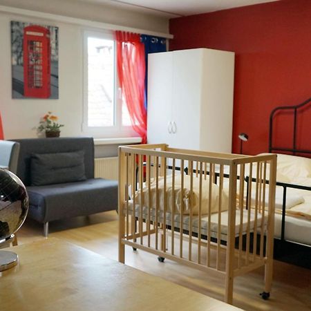 Hotel & Backpackers Zak Шафхаузен Екстериор снимка