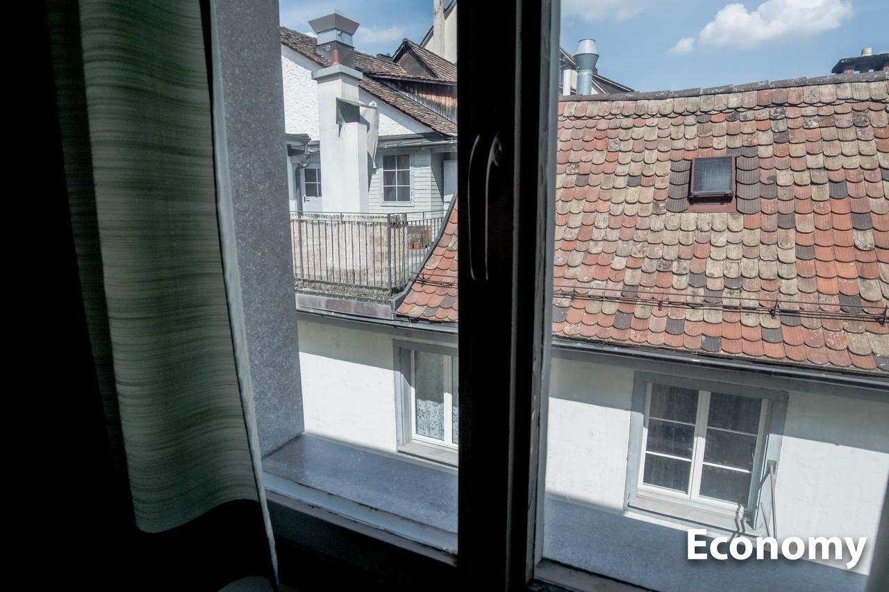 Hotel & Backpackers Zak Шафхаузен Екстериор снимка